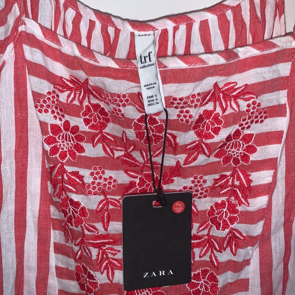 Zara Ruffle Sleeve Top - Picture 4 of 5
